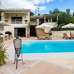 Paragon Of Hinitsa Villa *