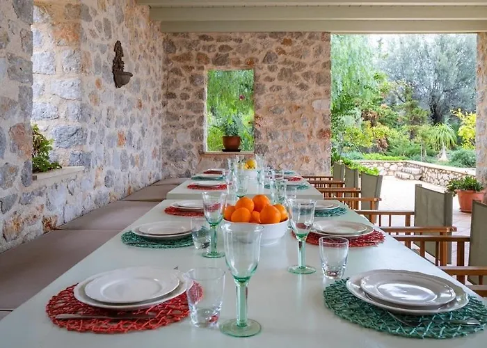 Paragon Of Hinitsa Villa Nisís Khinítsa