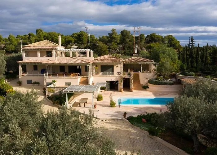 Paragon Of Hinitsa Villa Nisís Khinítsa